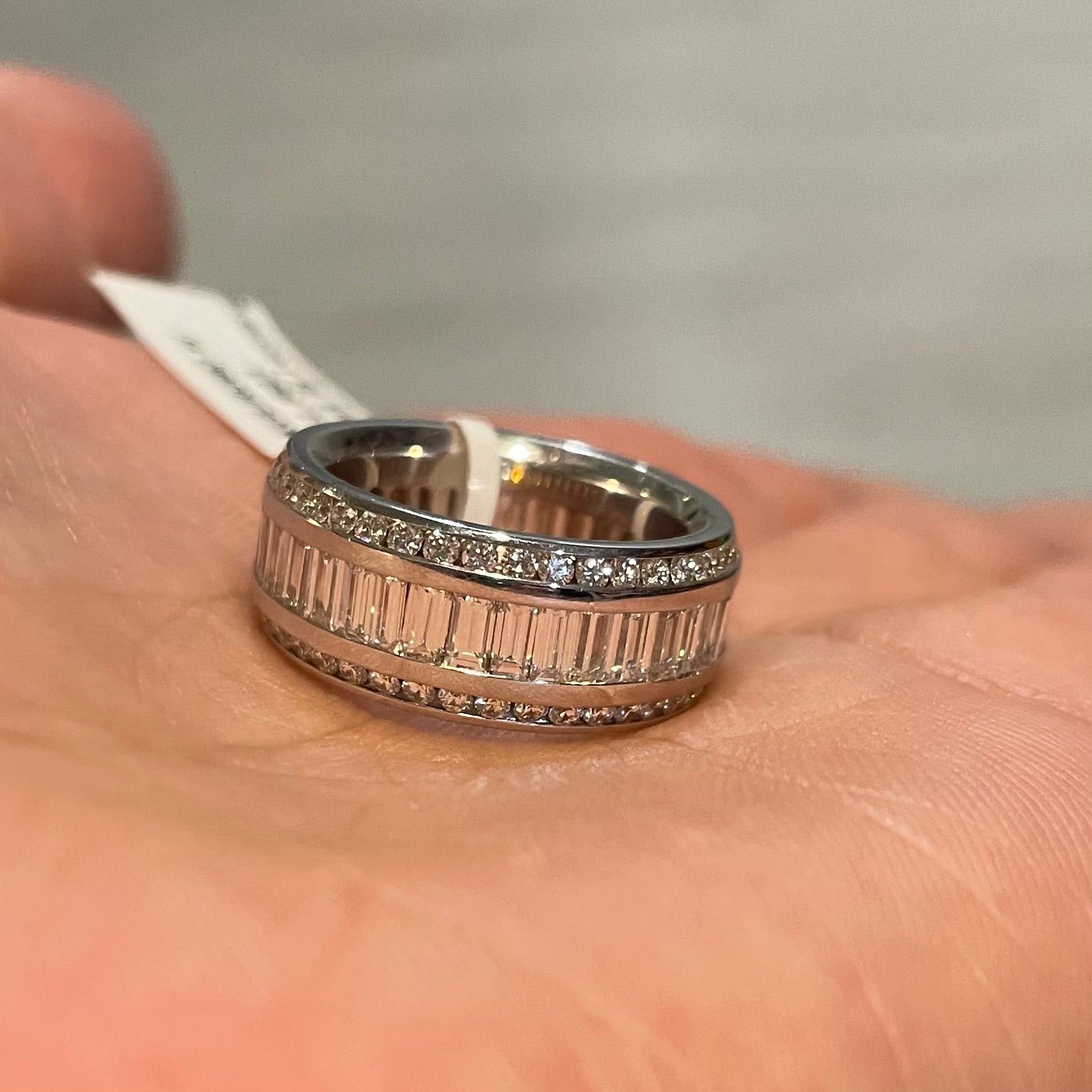 18K White Gold Diamond Baguette & Round Eternity Band – LUXURY BY LEONARDO