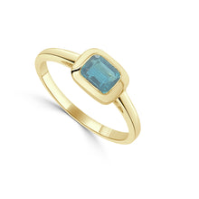 Load image into Gallery viewer, 14K Gold Birthstone Ring