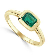 Load image into Gallery viewer, 14K Gold Birthstone Ring
