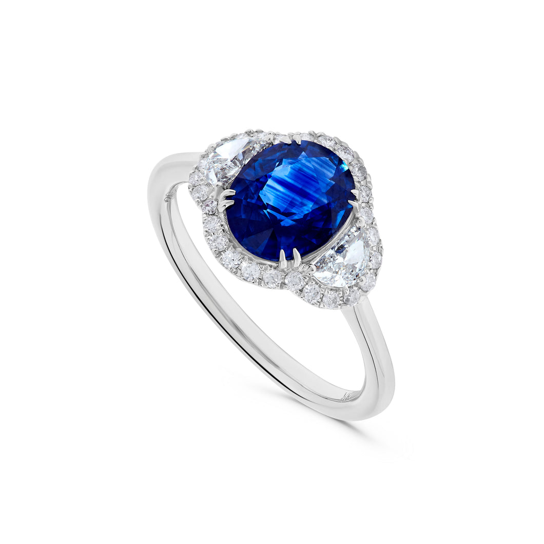 18K Gold Sapphire & Diamond Ring