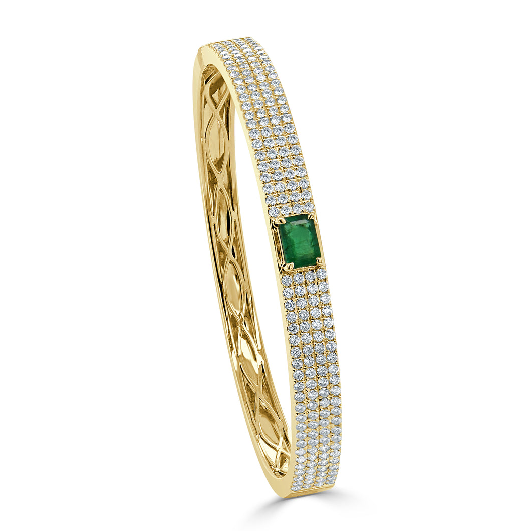 14K Yellow Gold Diamond & Emerald Bangle